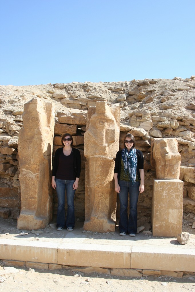 stand like an egyptian_small